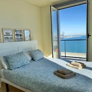 https://apt-apartamento-fenix-recien-renovado-y-vistas-al-mar.hotelsincadiz.net